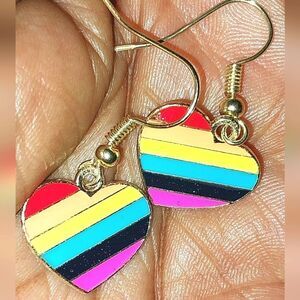 Super cute rainbow earrings